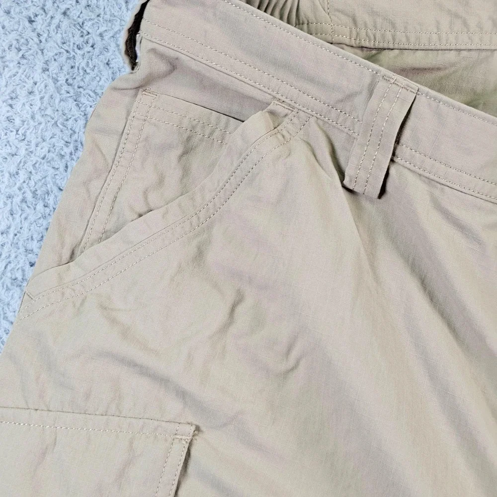 Duluth Trading Co Cargo Pants Mens 40x30 Beige Nylon Lightweight Hiking Outdoor